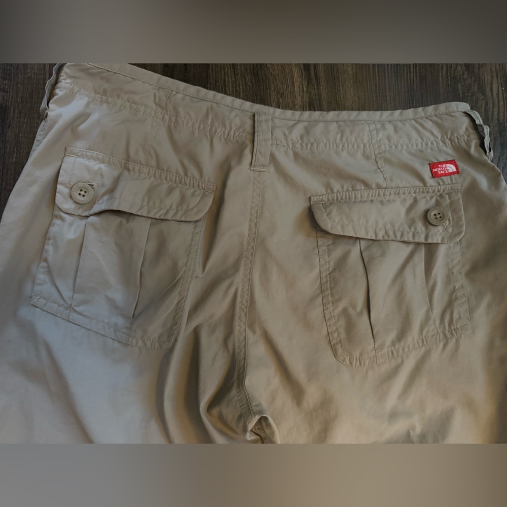 The North Face Women’s Hiking Pants – Size 12 (Regular) – Lightweight Tan - Picture 11 of 12